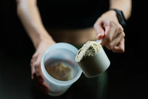 70% pure protein per scoop - more protein than standard concentrates.